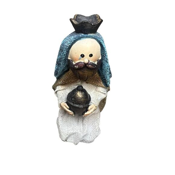 Delton Products Resin Nativity Figurines Set of 5 - Picture 6 of 8